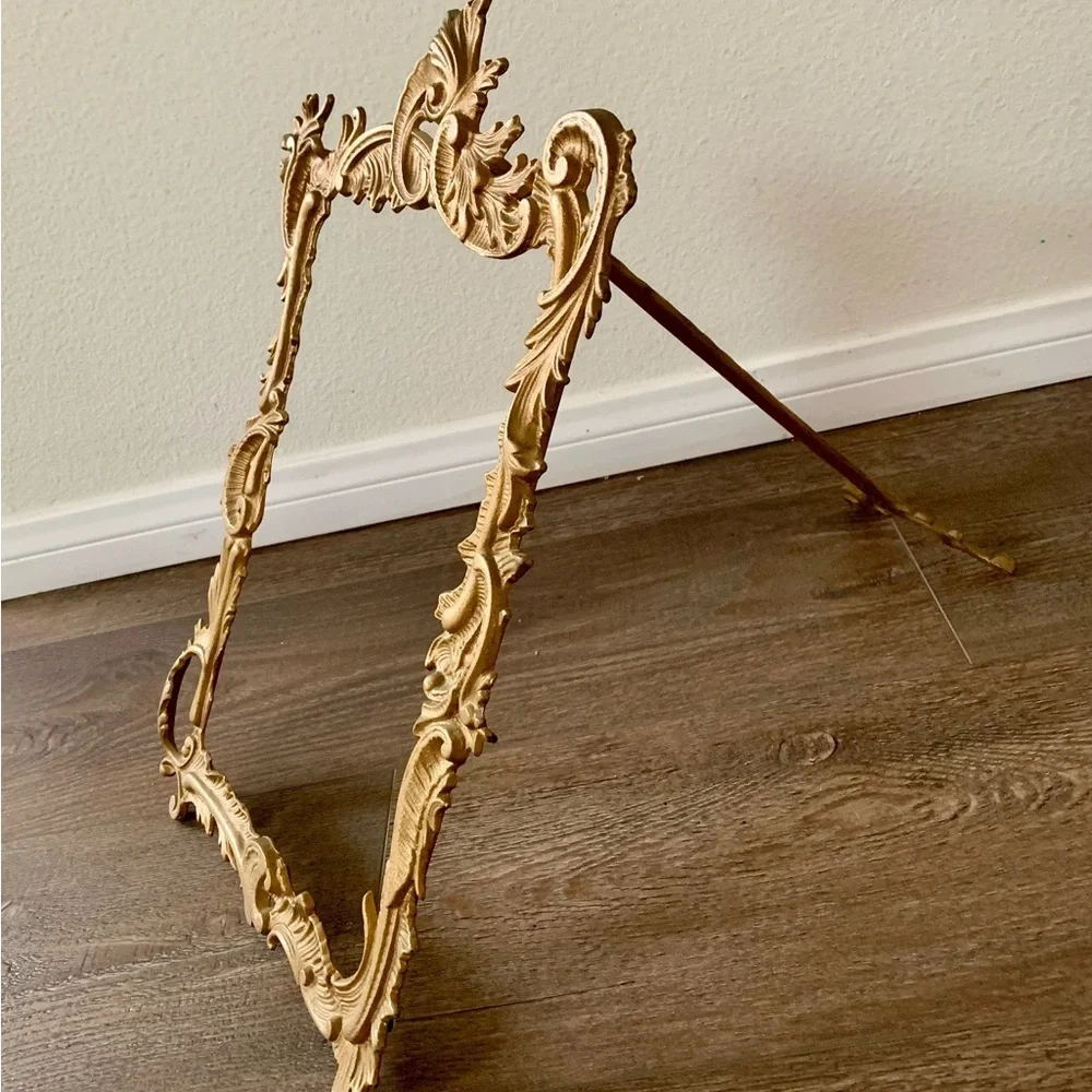 Vintage Iron Art Free Stand Pictured Frame